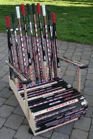 omg laurie ann and jennifer kennedy dinardo did you see this chair made out of hockey stic hockey stick furniture custom hockey stick sports themed room