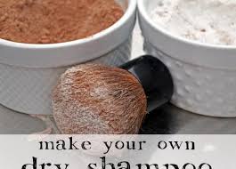 1 tablespoon of baking soda; Diy Dry Shampoo Recipe For Light Dark Hair Wellness Mama