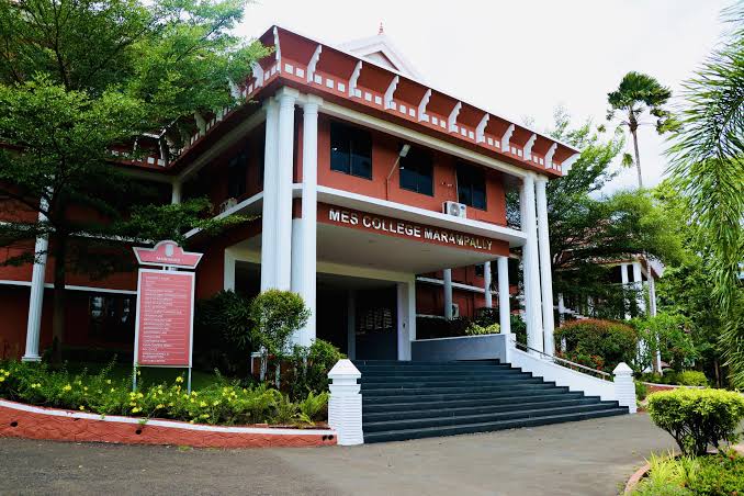MES College