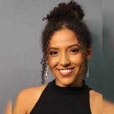 Em choque', diz mãe que levou filha de Cuiabá para assistir a show de  Taylor Swift que foi adiado