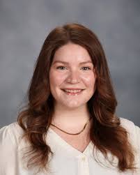 Kendall Surratt's Instagram, Twitter & Facebook