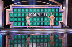 She has been married to keven. Wheel Of Fortune On Twitter Dreams Really Do Come True Donut Give Up Celebritywheeloffortune Thevannawhite Mariamenounos