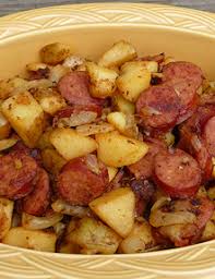 Potato Kielbasa Skillet Easy Kielbasa Recipes Easy Potato Recipes Recipes