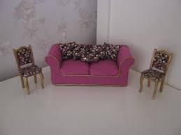 Varakli Sandalyeler Mobilya Fikirleri Sandalye Barbie Ev