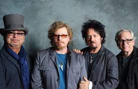 1,541,395 likes · 2,460 talking about this. Toto Fur Die Ewigkeit Classic Rock