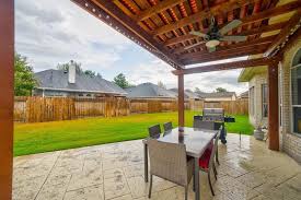 3331 Linder Green Drive, Spring, TX 77386