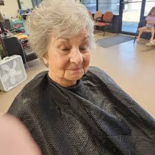 Now Hiring Passionate Teachers! 📚✏️🩷 Are you someone who loves working  with children and has a heart for early education? Look no further! Our  daycare center is