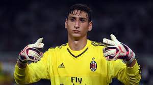 665 gianluigi donnarumma pictures from 2015. Der 16 Jahrige Gianluigi Donnarumma Hat Fur Den Ac Milan In Der Serie A Debutiert Eurosport