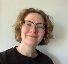 Alexis Melson's Instagram, Twitter & Facebook