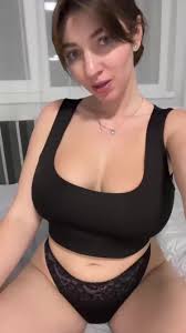 Гиф грудь  смешные картинки и другие приколы: комиксы, гиф анимация,  видео, лучший интеллектуальный юмор.