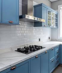 À 60 et 54 ans, ils veulent profiter d'une maison moderne. Cuisine Estivale 12 Inspirations Pour Une Deco Provencale