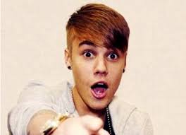 Una cronologia delle acconciature di justin bieber, dalla sua caratteristica. Justin Bieber Nuovo Taglio Di Capelli Foto 10elol