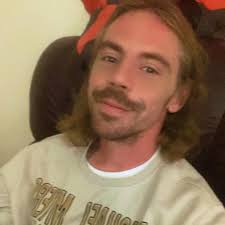 Looking for chill gaming friends I mostly enjoy gaming Warzone, Destiny2,  and Sometimes Fortnite.. I used to love Titan Fall but game isn't the same  anymore... Have to be 420 friendly.. 😝🤣