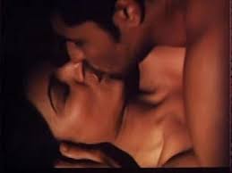 Kareena Kapoor And Saif Ali Khan Did A Hot Bed Scene In The Film Kurbaan Kareena kapoor's hot bed scene with arjun rampal. kareena kapoor and saif ali khan did a