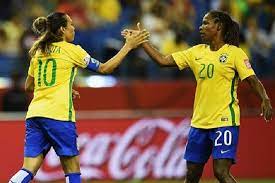 Ao todo, ela jogou 151 partidas pelo brasil, ultrapassando o lateral cafu. Com Marta E Formiga Selecao Feminina De Futebol E Convocada Para O Mundial
