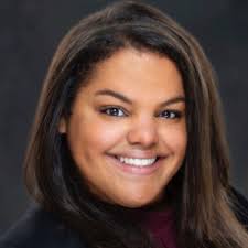 Amanda Rueff's Instagram, Twitter & Facebook