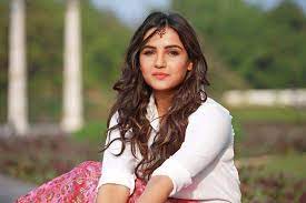 Jasmin Bhasin Bigg Boss Hindi 14 Wiki Biography Age Movies Family Images News Bugz In fact, the show's makers have been besieged with requests of bringing jasmin back ever since she was evicted two weeks ago. jasmin bhasin bigg boss hindi 14 wiki