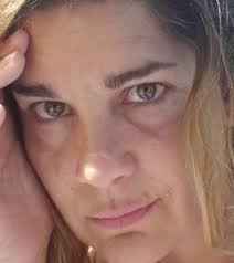 Celina Castillo: ´Soy una mujer emprendedora, creativa, itinerante y  mutante´