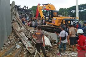Detik detik gempa bumi sulawesi barat juma'at 28 september 2018 gempa pertama terjadi di gempa bermagnitudo 5, 5 yang mengguncang kabupaten mamasa, sulawesi barat, selasa (6/11). Turc Yomnmexum