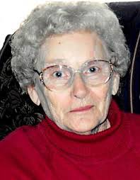 Mary Saylor's Instagram, Twitter & Facebook