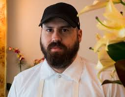 Efren Hernandez's Instagram, Twitter & Facebook