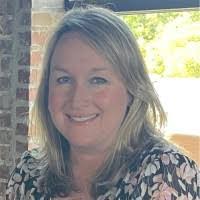 Amber Coen's Instagram, Twitter & Facebook