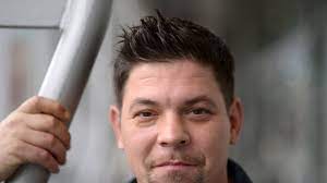 Tim mälzer (43) und seine freundin nina heik (41) haben sich getrennt. Tim Malzers Neue Freundin Fur Wen Backt Der Tv Koch Privat Sein Brot News De