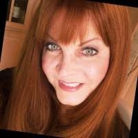 Renee Proffitt's Instagram, Twitter & Facebook