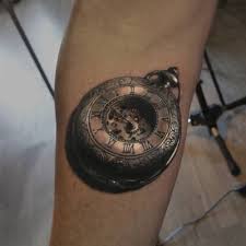 Friday, 3rd of august 2018. Tattoo Uploaded By Tara Robertogasperi 3d Clock Stopwatch Watch Hyperrealism 249803 Tattoodo