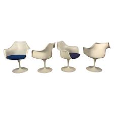 Shopstyle.com has been visited by 100k+ users in the past month Classic Set Of Four Vintage Eero Saarinen Tulip Chair Swivel Early Knoll Labels At 1stdibs