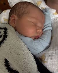 A little peek into our week. Banks Landon Smith Born 5/2 8lbs 14oz of peer  heaven. 🤍 Soaking up all the baby snuggles I can so responses will be  slower than normal.