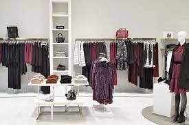 Effe arredamenti progetta, produce ed allestisce sul luogo arredamenti per negozi di abbigliamento uomo, donna e bambino. Arredo Negozi Consigli E Spunti Per Arredare Con Stile Il Tuo Negozio