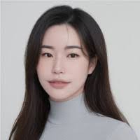 Eileen Lim's Instagram, Twitter & Facebook