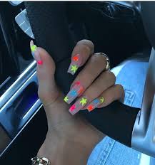 Kylie Jenner Star Design Nails Brightsummernails Confetti Nails Kylie Nails Best Acrylic Nails