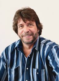 Dale Walz's Instagram, Twitter & Facebook