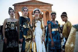 Traditional sicily women's clothing the typical sicilian women's clothing was made of: Dolce Gabbana Stage An Epic Alta Moda Show In Sicily S Valley Of The Temples Vogue