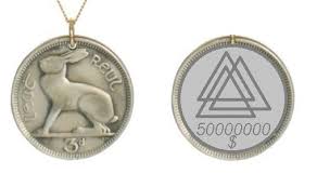 как сделать амулет на деньги и удачу из монеты Kak Sdelat Samostoyatelno Amulet Prityagivayushij Dengi I Bogatstvo Iz Obychnoj Monety Izgotovlenie Talismana Trojnoj Piramidy Monety Oberegi Denezhnyj Podarok