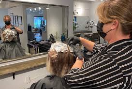 Stay up to date with all things hair & beauty, with exclusive features, stories, breaking news, and videos. Teaching Tennessee Hair Stylists And Barbers To Spot The Signs Of Domestic Violence Wpln News Nashville Public Radio