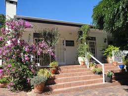 Many of these ideas feature vintage or repurposed containers and are very easy to put together. Front Porch Picture Of The Corner House Guesthouse Franschhoek Tripadvisor