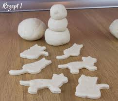 Nach der offiziellen begrüssung der rektorin gingen die schüler in ihre klassenzimmer. Welches Salzteig Rezept Ist Das Beste Hier Der Vergleichtest