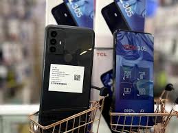 TCL 305 - El Pulgaraso