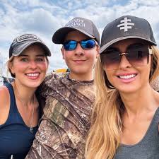 An experience we will never forget at Covenant Creek Ranch. We love you  guys ❤️🙏 #hunting #texas #ranchlife