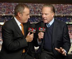Giants Legend Nfl Hall Of Famer Frank Gifford Dead At 84 Photos Giants Legend Nfl Hall Of Famer Frank Gifford Dead At 8 Al Michaels Football Pictures Nfl