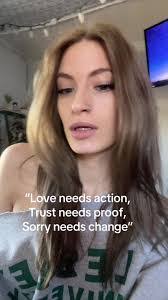 Jenna Shafer's Instagram, Twitter & Facebook