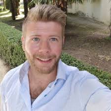 A big congratulations to Tina Moore, for becoming a Prosci Certified Change  Manager!