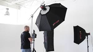 Simple 3 Light Set Up For A Fitness Photo Shoot Bts With Miguel Quiles Photography Lighting Setup Fitness Photos Fitness Photography