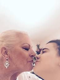 My son have Autism, and young Duddits Always remind me that All Child have  a special power, may God bless father and mother with special need  children, You are special.