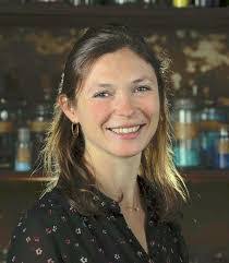 Julie Gaston's Instagram, Twitter & Facebook