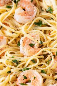 Shrimp Scampi With Linguine This White Wine Shrimp Scampi Is An Easy Dinner That Comes Together In 15 Mi Linguine Recipes Scampi Recipe Shrimp Linguine Recipe