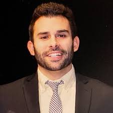 Amy Begué (@BA_Begue)